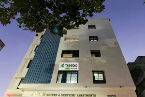 Treebo Trend Seven Suites image