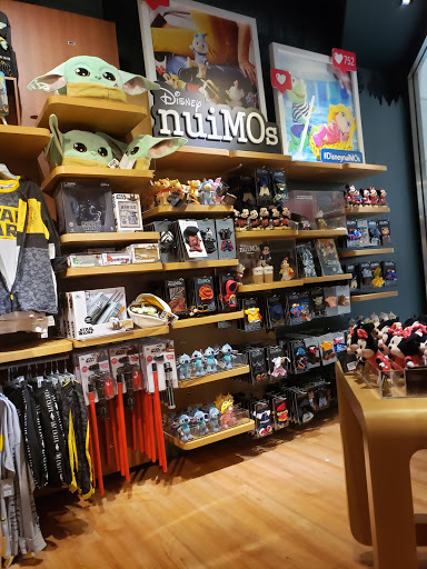 Toy Store «Disney Store», reviews and photos, 1961 Chain Bridge Rd, McLean, VA 22102, USA