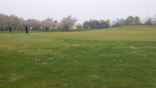 Public Golf Course «Bahle Farms Golf Course», reviews and photos, 9505 E Otto Rd, Suttons Bay, MI 49682, USA