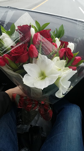 Florist «Flowers By Diane», reviews and photos, 109 2nd St, Hoboken, NJ 07030, USA