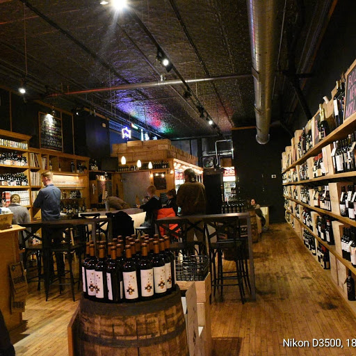 Wine Store «Printers Row Wine Shop», reviews and photos, 719 S Dearborn St, Chicago, IL 60605, USA