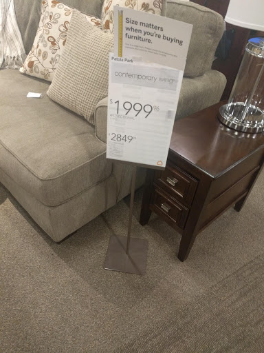 Furniture Store «Ashley HomeStore», reviews and photos, 2787 W Market St, Fairlawn, OH 44333, USA