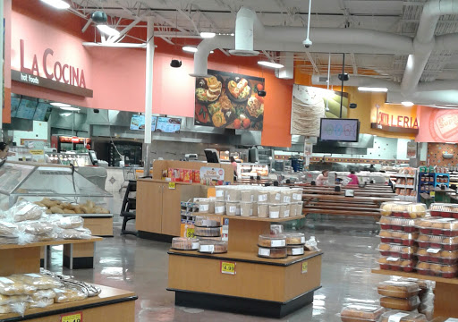 Grocery Store «El Super», reviews and photos, 703 N Zaragoza Rd, El Paso, TX 79907, USA