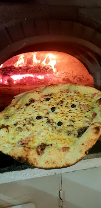 Plats et boissons du Pizzas à emporter Pizza Des Lys à Biguglia - n°18
