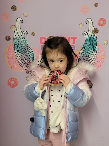 Dessert Shop «Honey Creme Donut Shop», reviews and photos, 514 Vincennes St, New Albany, IN 47150, USA