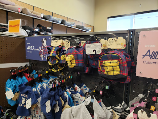 Pet Supply Store «Petco Animal Supplies», reviews and photos, 7907 State Highway N, Dardenne Prairie, MO 63368, USA