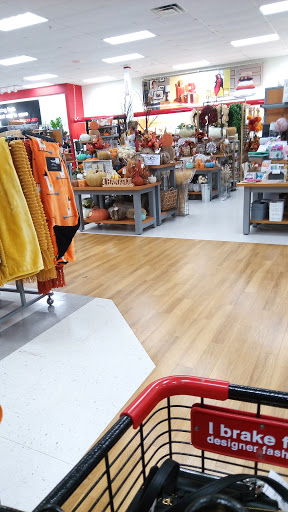 Department Store «T.J. Maxx», reviews and photos, 3030 US-34, Oswego, IL 60543, USA