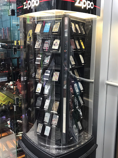 Tobacco Shop «Campus Smoke Shop», reviews and photos, 1525 W Tennessee St, Tallahassee, FL 32304, USA