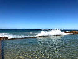 Foto av Cintsa beach med en rymlig kustlinje