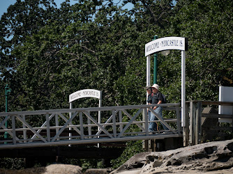 Saysutshun Newcastle Island Marine Provincial Park