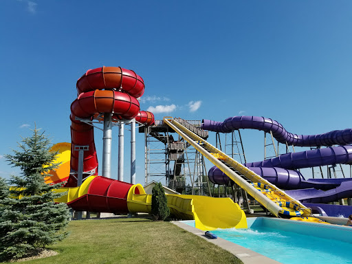 Water Park «Raging Waves Waterpark», reviews and photos, 4000 N Bridge St, Yorkville, IL 60560, USA