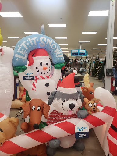 Home Goods Store «At Home», reviews and photos, 4700 Green Rd, Raleigh, NC 27604, USA