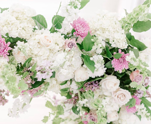 Florist «Bates Flowers by DZyne», reviews and photos, 813 4th Ave, Grinnell, IA 50112, USA