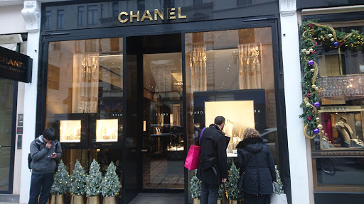 CHANEL Fine Jewellery New Bond St. Store