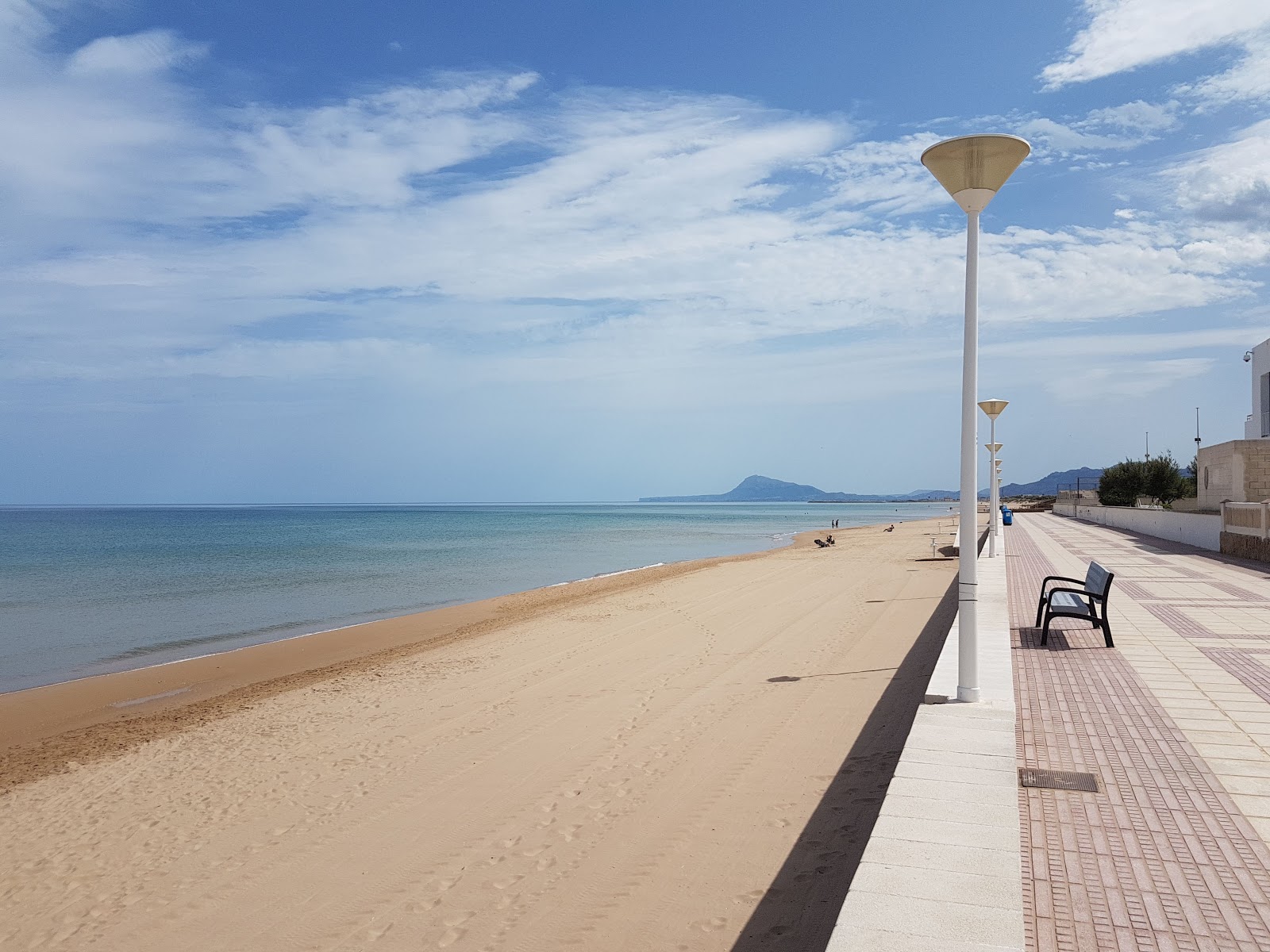 Foto di Spiaggia di Piles - luogo popolare tra gli intenditori del relax