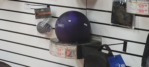 Bowling Alley «AMF Diamond Lanes», reviews and photos, 267 N Forest Blvd, Houston, TX 77090, USA