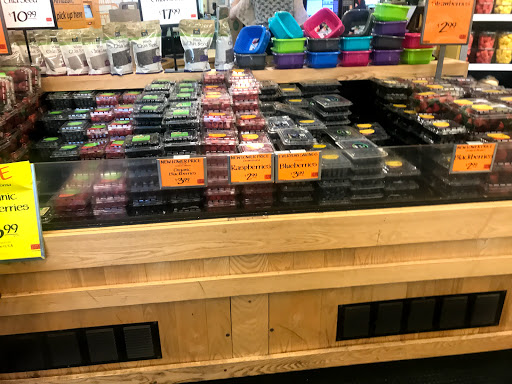Grocery Store «Whole Foods Market», reviews and photos, 808 Massachusetts Ave, Arlington, MA 02476, USA
