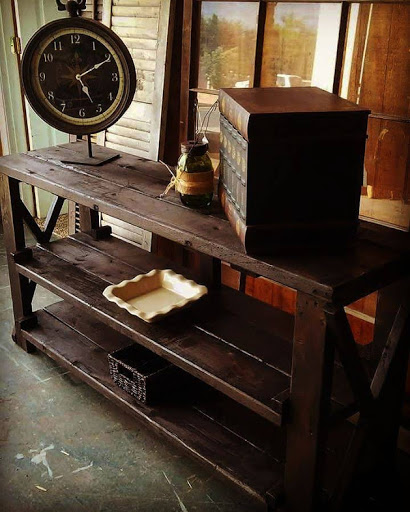 Furniture Store «Picked Painted and Prayed», reviews and photos, 22407 Gordon Rd, Fredericksburg, VA 22407, USA