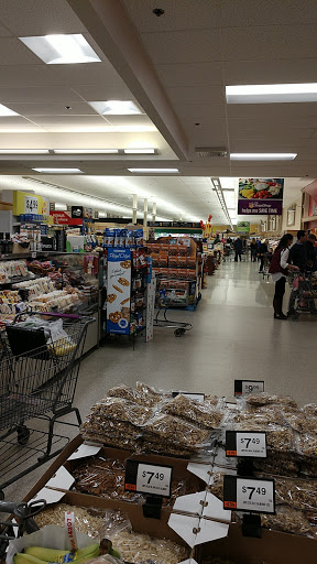 Grocery Store «Stop & Shop», reviews and photos, 275 Highland Ave, Cheshire, CT 06410, USA