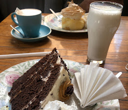 Cafe Grenadine. photo