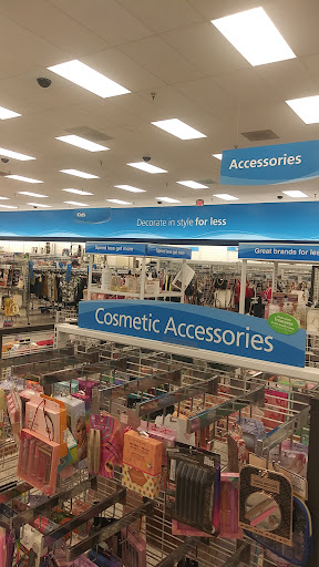 Clothing Store «Ross Dress for Less», reviews and photos, 7290 191st St, Tinley Park, IL 60477, USA