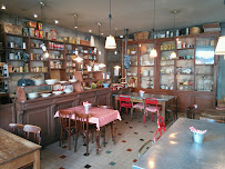 Atmosphère du Restaurant L'Epicerie de Ginette - Bistrot à Tartines - Lyon 8 - n°13