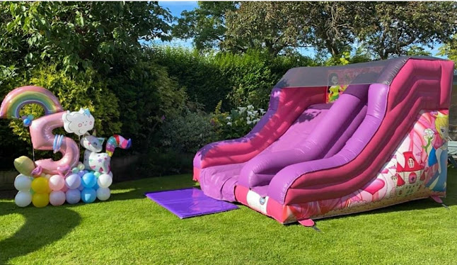 Comments and reviews of Warrington Kids Bouncy Castles