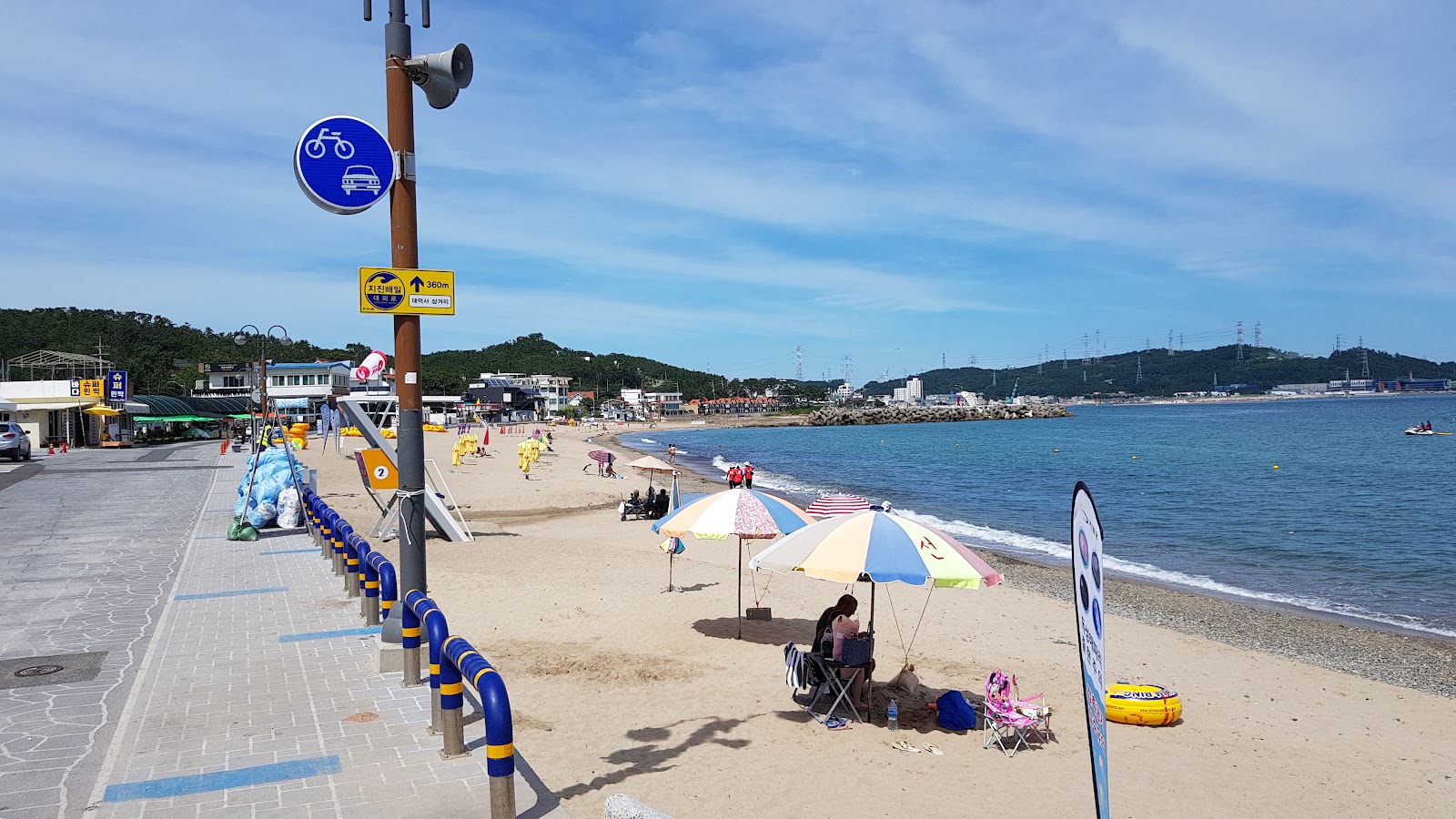 Imrang Beach photo #8