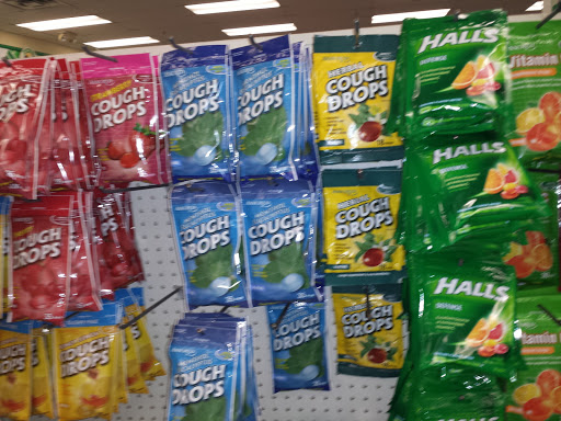 Dollar Store «Dollar Tree», reviews and photos, 3600 NJ-35, Hazlet, NJ 07730, USA