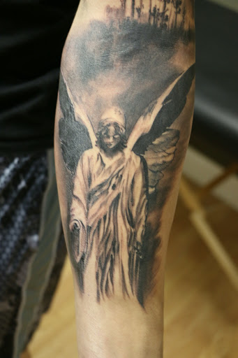 Tattoo Shop «Pens and Needles Tattoo Studio», reviews and photos, 1314 Airline Dr, Bossier City, LA 71112, USA