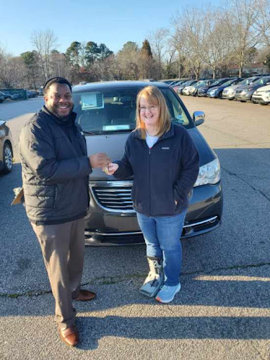 Used Car Dealer «DriveTime Used Cars», reviews and photos, 1705 S Military Hwy, Chesapeake, VA 23320, USA