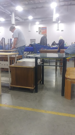 Non-Profit Organization «Goodwill Outlet», reviews and photos, 5950 NE 122nd Ave, Portland, OR 97230, USA