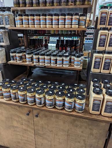 Grocery Store «Garlic World», reviews and photos, 4800 Monterey Rd, Gilroy, CA 95020, USA