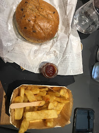 Frite du Restaurant de hamburgers L'Artisan du Burger à Paris - n°7