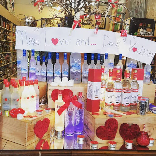 Liquor Store «Sobe Liquors», reviews and photos, 1609 Alton Rd, Miami Beach, FL 33139, USA