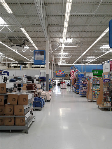 Department Store «Walmart Supercenter», reviews and photos, 235 E Dorset Dr, Dixon, CA 95620, USA