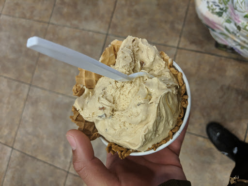 Ice Cream Shop «Cold Stone Creamery», reviews and photos, 3220 Farnam St #2107, Omaha, NE 68131, USA