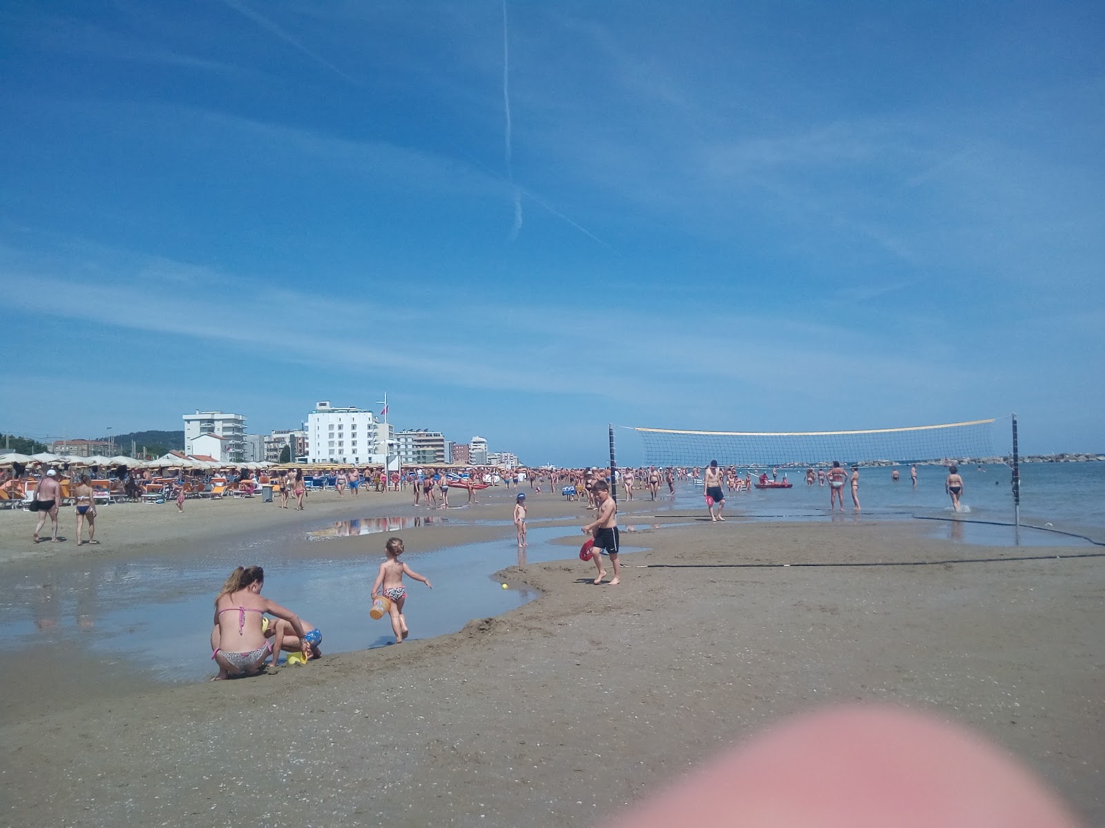 Φωτογραφία του Pesaro beach III με επίπεδο καθαριότητας πολύ καθαρό