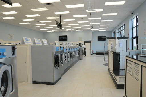 Laundromat «Freeway Laundry», reviews and photos, 1054 Narragansett Blvd, Cranston, RI 02905, USA