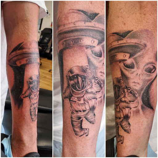 Explore ladies small tattoo ideas, creative tattoo ideas in Ocean Springs, available at Heart & Daggers Tattoo Studio LLC