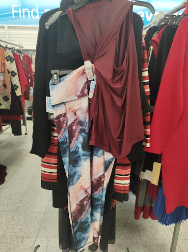 Clothing Store «Ross Dress for Less», reviews and photos, 201 E Main St, Alhambra, CA 91801, USA