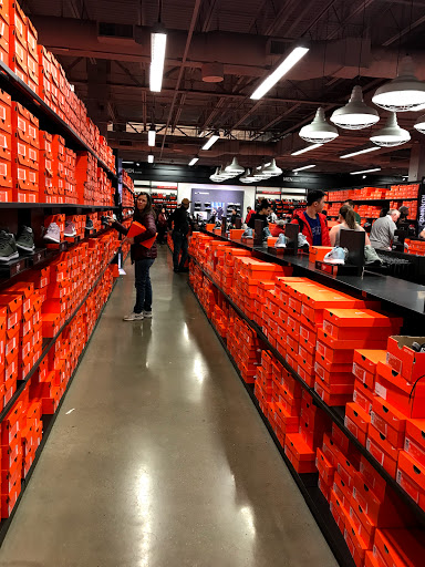 Clothing Store «Nike Factory Store», reviews and photos, 651 Kapkowski Rd #150, Elizabeth, NJ 07201, USA