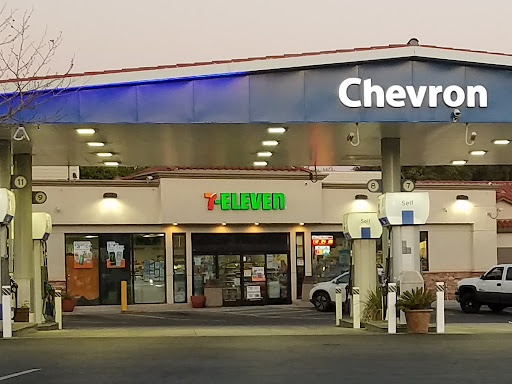 Convenience Store «7-Eleven», reviews and photos, 24137 Lyons Ave, Newhall, CA 91321, USA