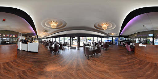 Zaraks Grill Lounge