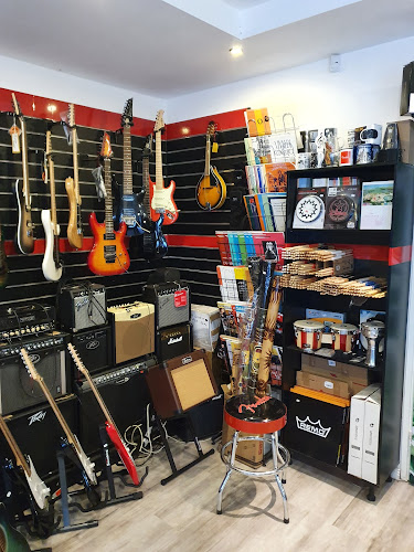 Hangszeráruk - Hangszerüzlet