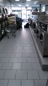 Cool Cycle Laundry - Photo 3 - Car repair in Staten Island, NY, Staten Island