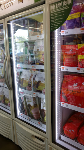 Pet Supply Store «Pet Supplies Plus», reviews and photos, 1937 FL-60, Valrico, FL 33594, USA