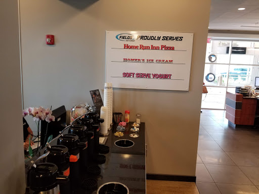 Jeep Dealer «Fields Chrysler Jeep Dodge RAM Glenview», reviews and photos, 2800 Patriot Blvd, Glenview, IL 60026, USA