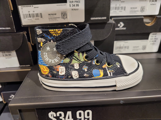 Shoe Store «Converse Factory Store», reviews and photos, 1001 N Arney Rd # 832, Woodburn, OR 97071, USA