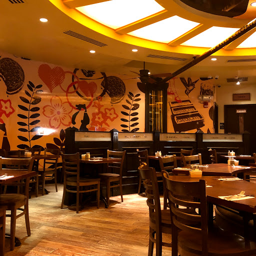 Restaurant «Max Brenner», reviews and photos, 745 Boylston St, Boston, MA 02116, USA